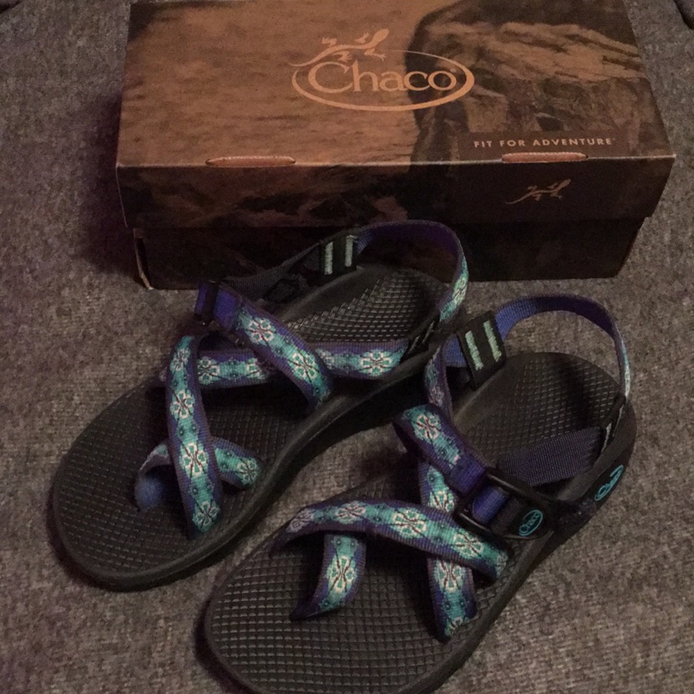 Women’s size 7 chaos